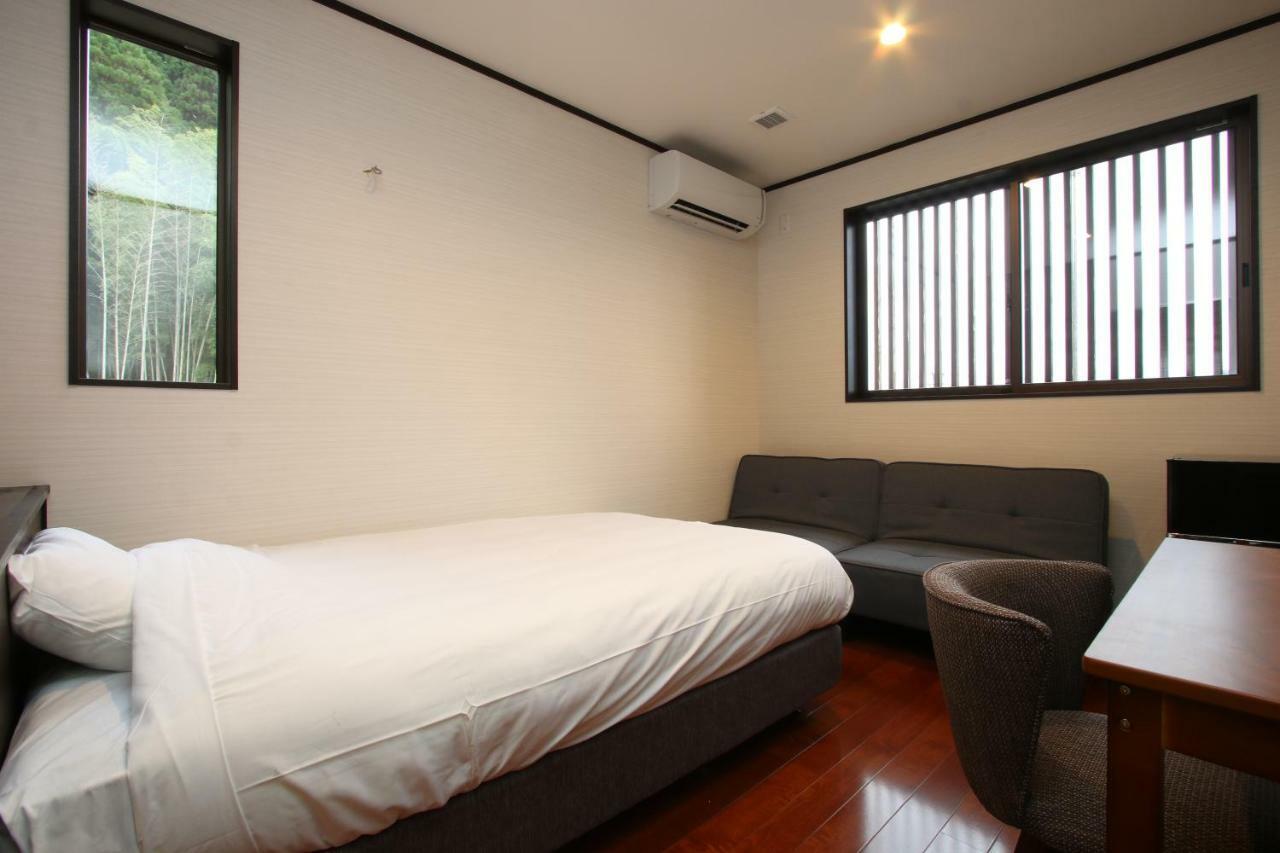 Hitoyoshi Onsen Ohgano Yado Hotel Buitenkant foto